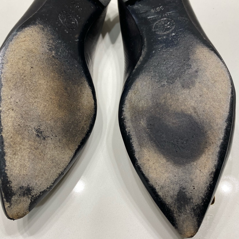 Versace flats - Picture 5 of 5